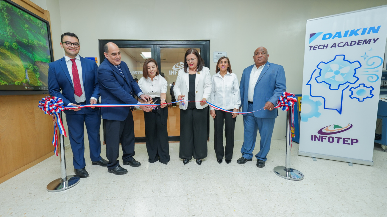 Infotep y Daikin inauguran aula laboratorio de refrigeración con tecnología de última generación